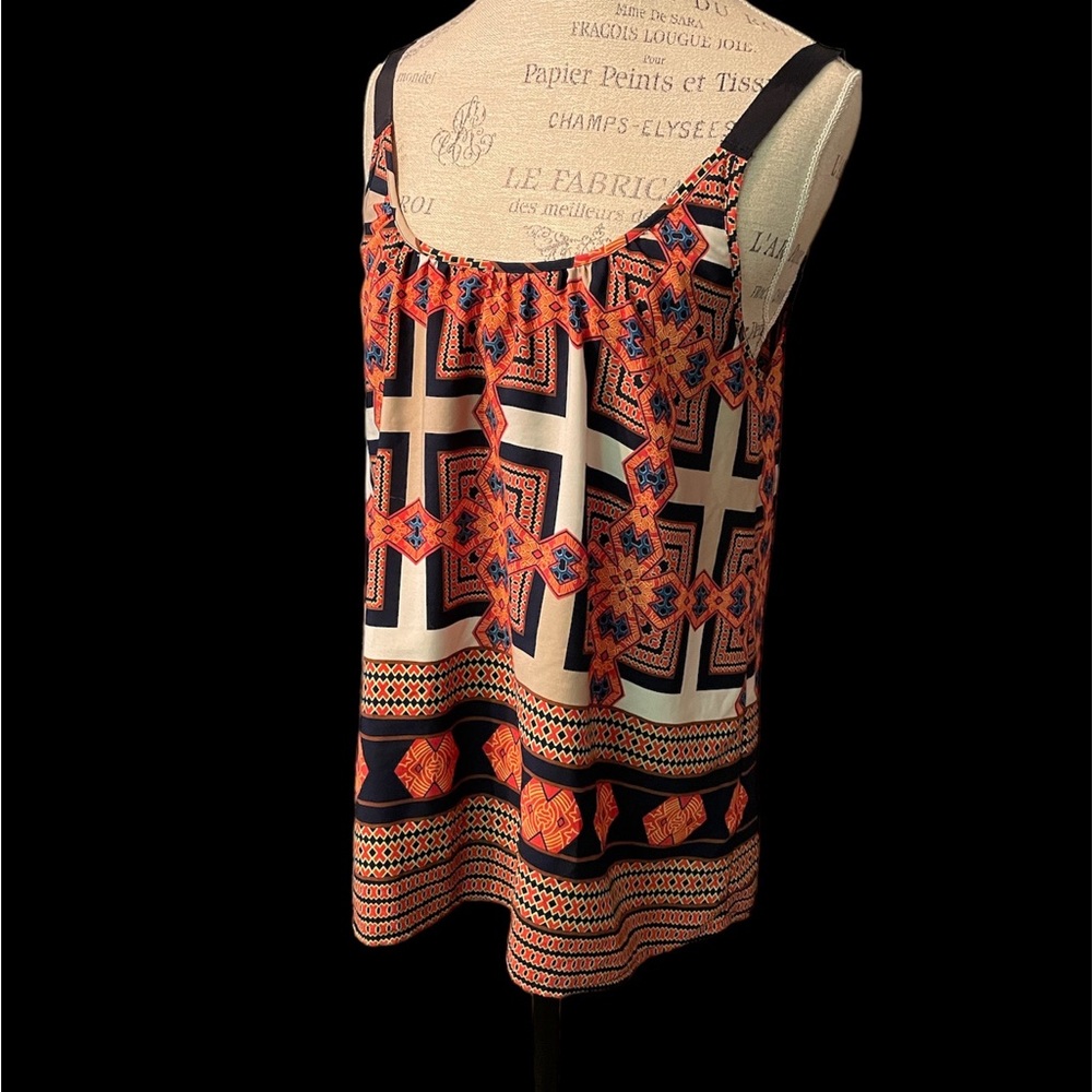 Sleeveless multicolored blouse with zipper back